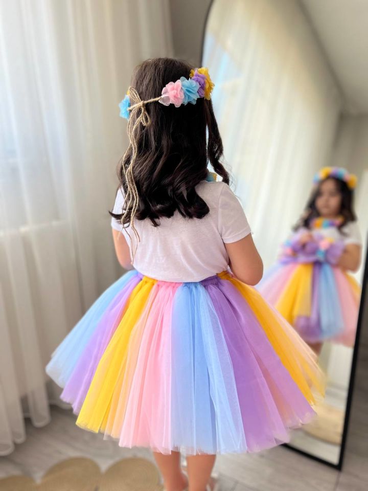 Çiçekli Kız Çocuk Unicorn Doğum Günü Kostüm Konsepti, Bilekik, Taç, Tişört, Etek 5 Parça Tütü Set