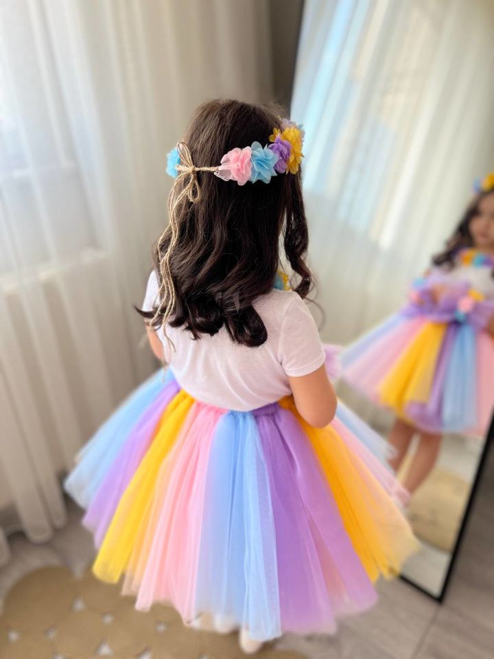 Çiçekli Kız Çocuk Unicorn Doğum Günü Kostüm Konsepti, Bilekik, Taç, Tişört, Etek 5 Parça Tütü Set