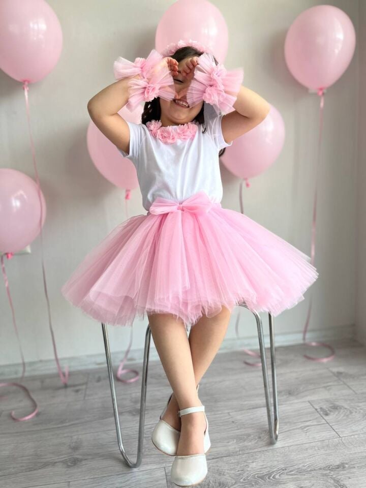 Kız Çocuk Pembe Çiçekli Prenses Tütü Etek, Taç, Bileklik, Tişört Doğum Günü Kombini 5'li Set