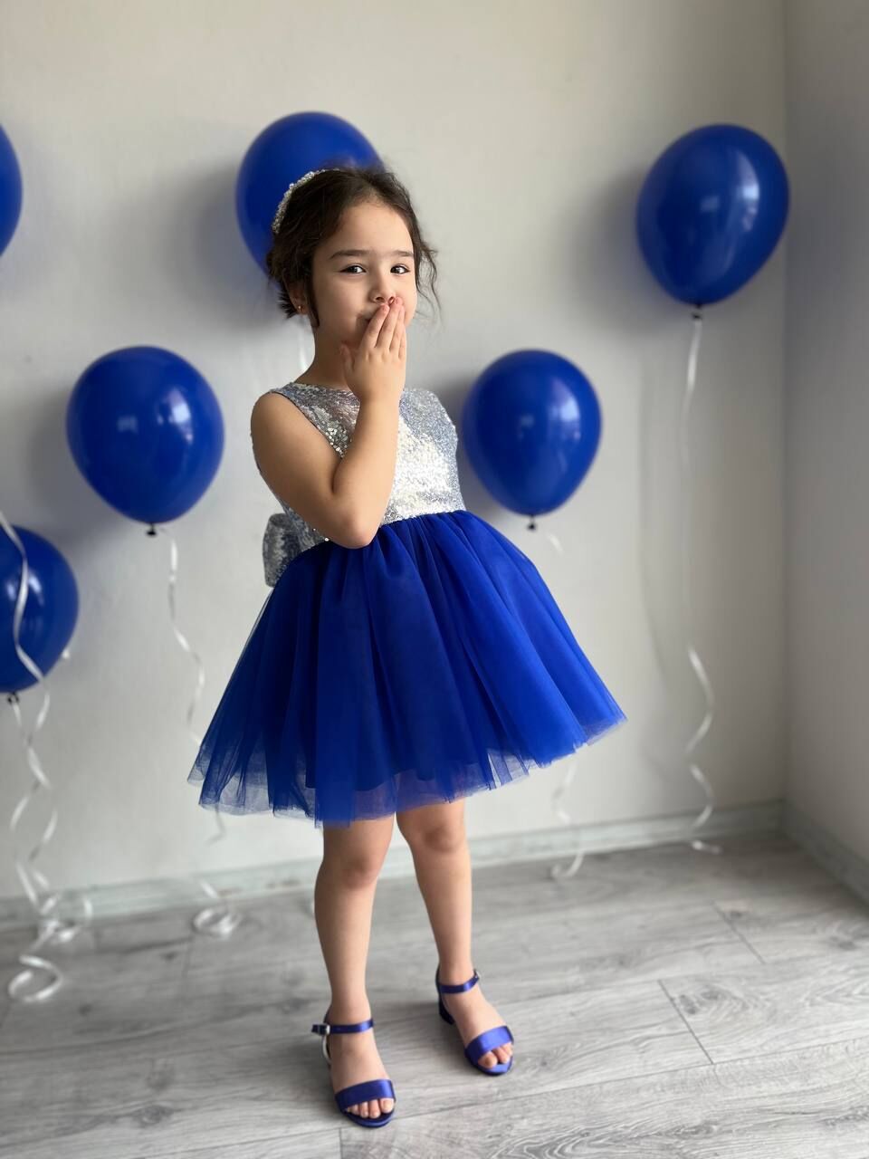 Saks Mavisi Tütü Etek Detaylı Gümüş Payet Kız Çocuk Parti Elbisesi