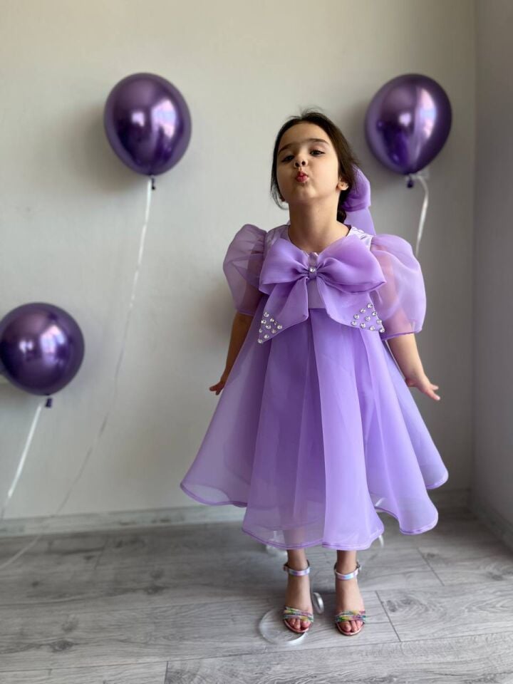 Prenses Lila Kız Çocuk Dans Elbisesi, Fiyonk Yaka Mor Merasim Abiye Elbisesi + Toka