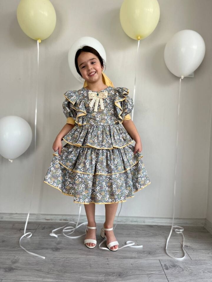 Kız Çocuk Sarı Çiçekli Vintage Çocuk Organik Elbise, Eteği Katlı Kabarık Özel Pamuklu Elbise+ Toka