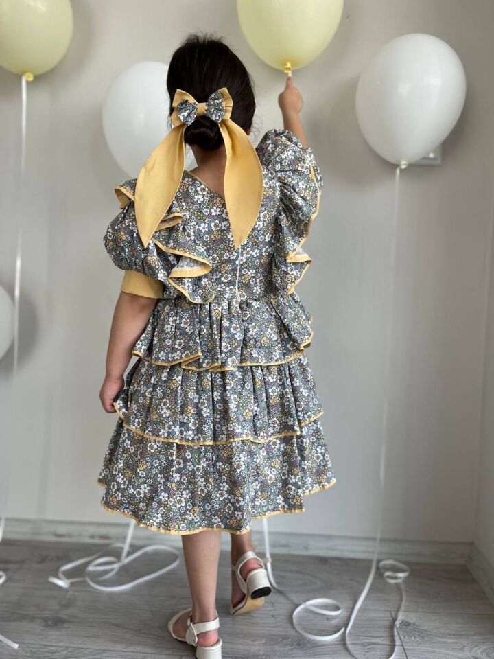 Kız Çocuk Sarı Çiçekli Vintage Çocuk Organik Elbise, Eteği Katlı Kabarık Özel Pamuklu Elbise+ Toka