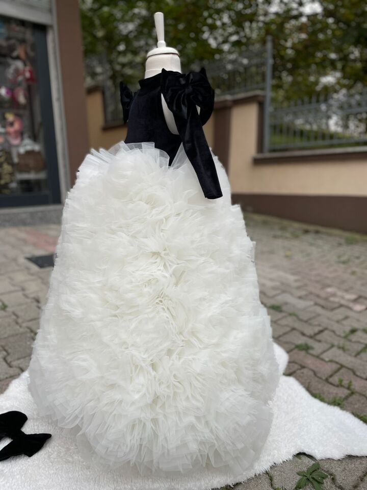 Kız Çocuk  Tarlatanlı Kabarık Tütü İşlemeli Elbise+ Eldiven+ Toka