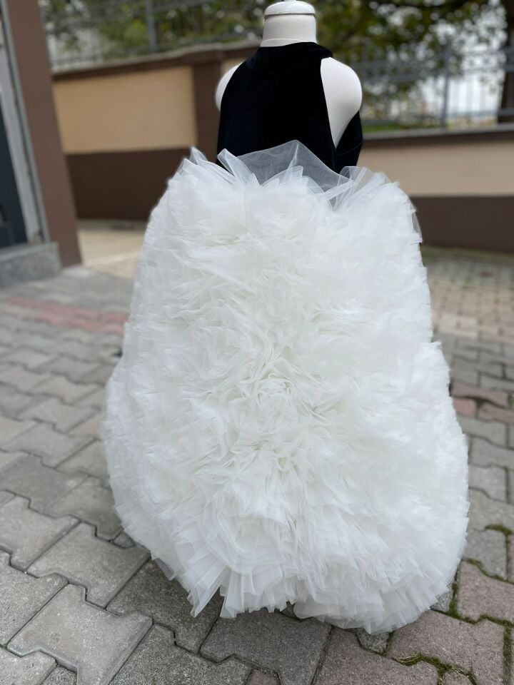 Kız Çocuk  Tarlatanlı Kabarık Tütü İşlemeli Elbise+ Eldiven+ Toka